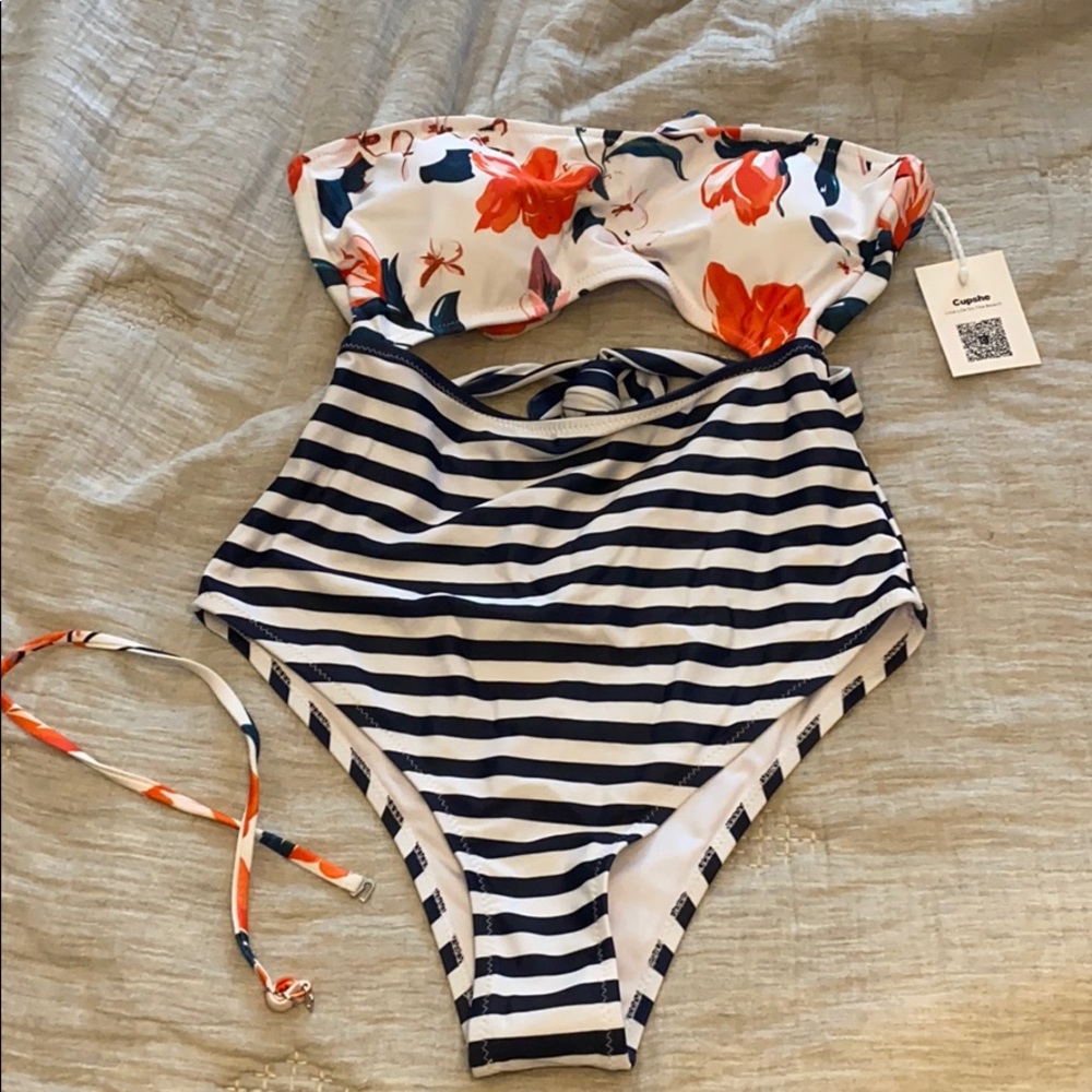 Cupshe swimsuit